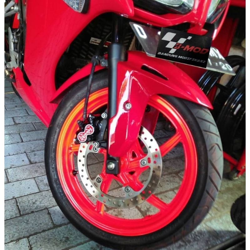 Spakbor depan CBR k45A Lokal CBR 250 K33 Model CBR 1000