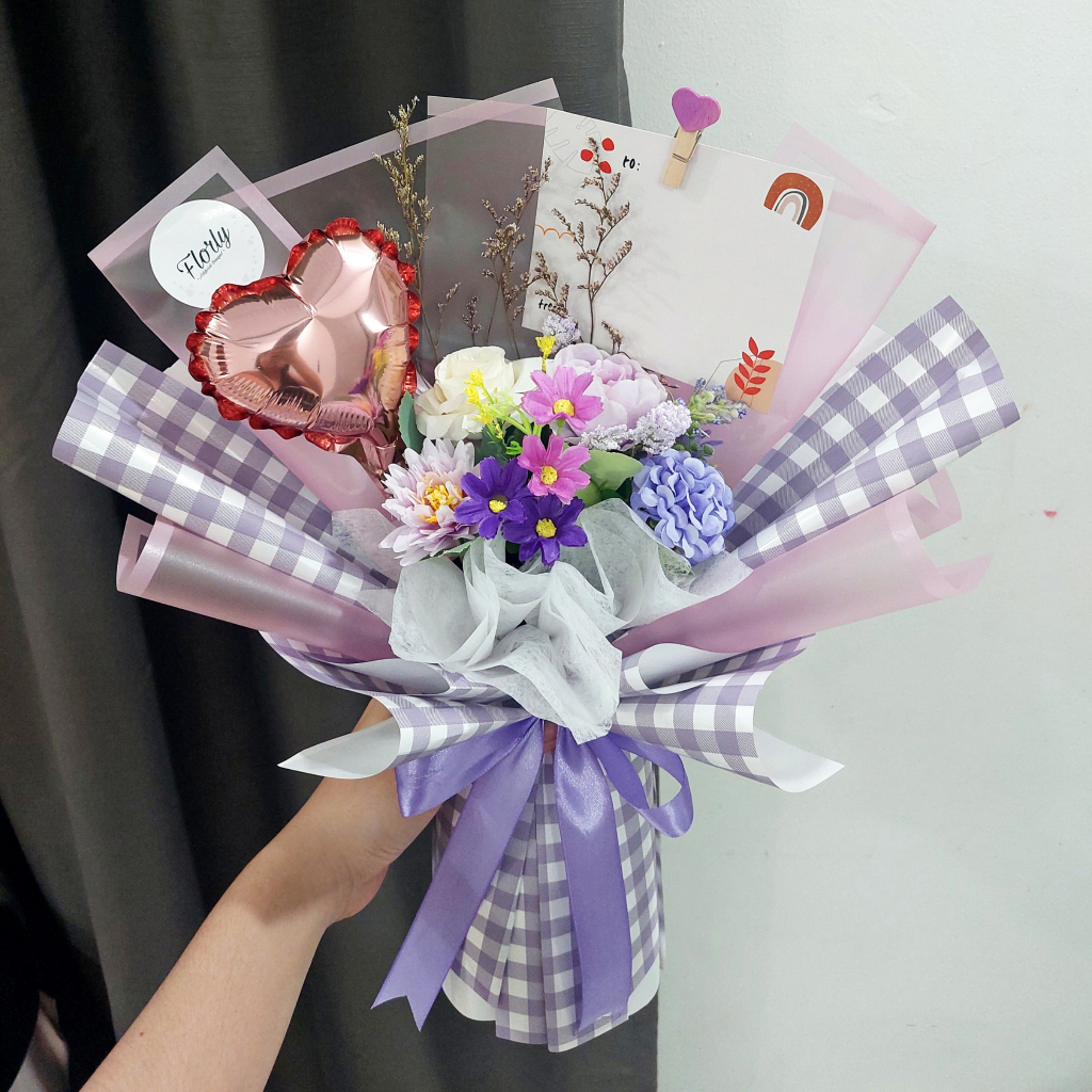 BUKET BUNGA WISUDA / BUKET BONEKA WISUDA ARTIFICIAL / BUKET BUNGA PALSU