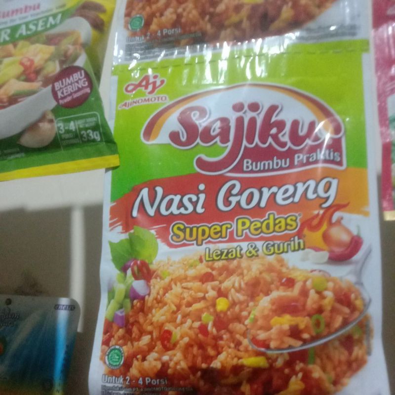

Sajiku nasi goreng super pedas 2 pcs