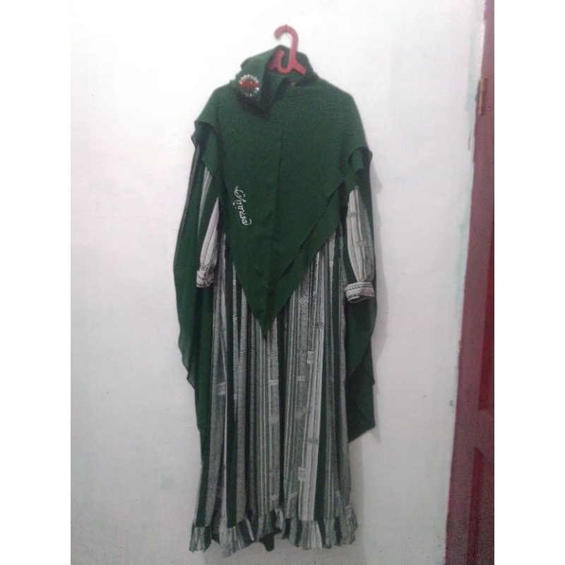 Preloved, Annisa Syari, Set Hijab syari, Busana muslim wanita, Pakaian muslim
