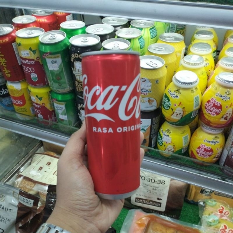 

coca cola original kaleng 250ml