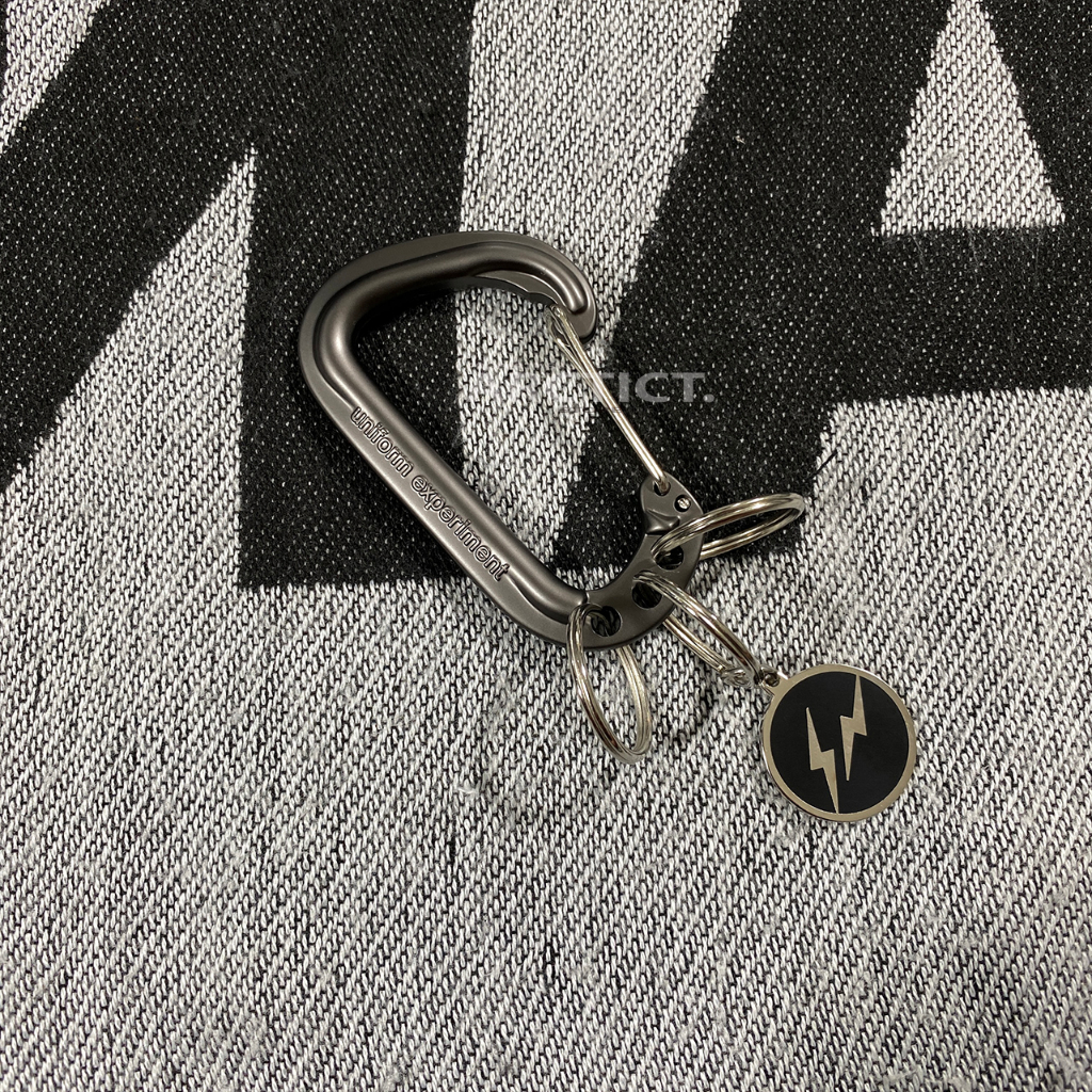 FRAGMENT CARABINER X UNIFORM EXPERIMENT BLAK MATTE | CARABINER
