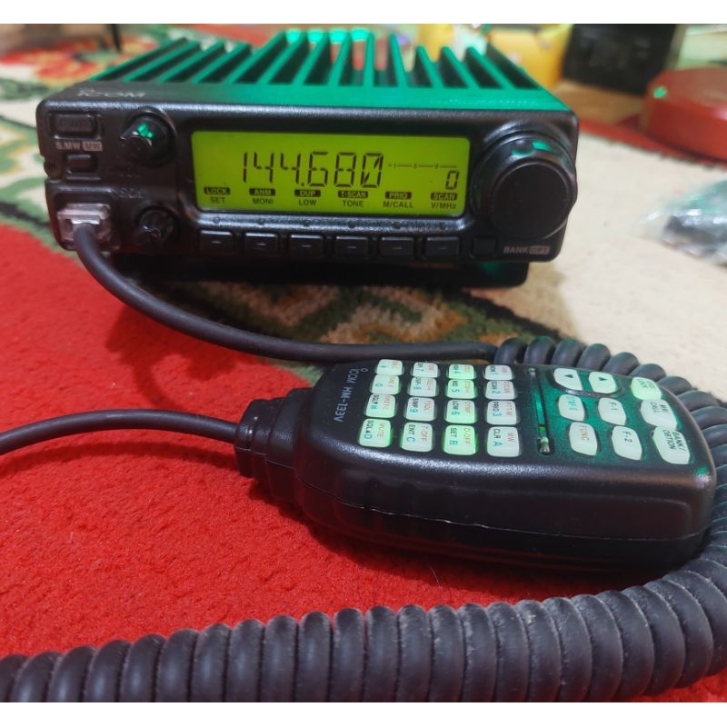 icom 2200h  Double Black