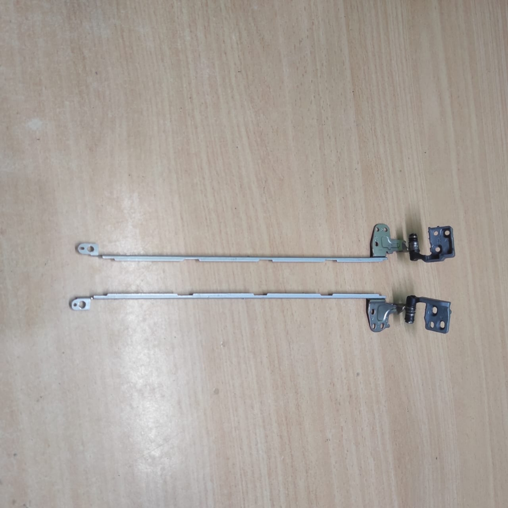 Engsel Laptop Dell Inspiron N4030