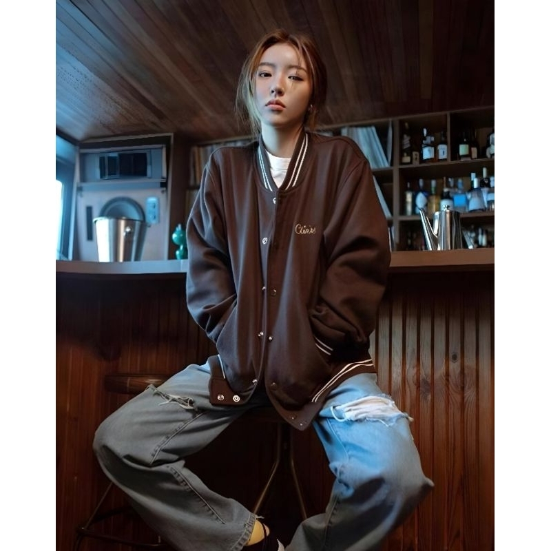 Jaket Varsity Coklat Tua Baseball Big Size ( S - 6XL ) Jaket Bisbol Bomber Kancing FLeece Unisex 6XL 5XL 4XL 3XL 2XL XL L M XXXL XXXXL Jacket Boy Girl Dark Brown Jumbo Street Style Hip HOP Korean Style Lisa
