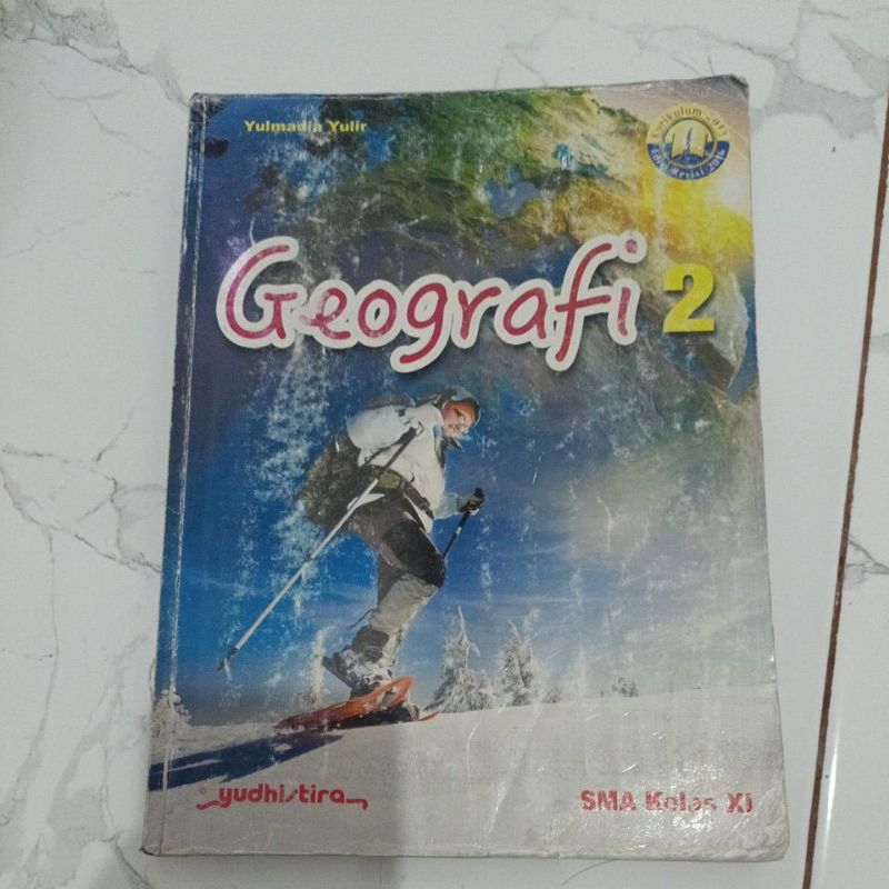 

buku paket geografi peminatan ips kelas 11 sma penerbit yudhistira k13