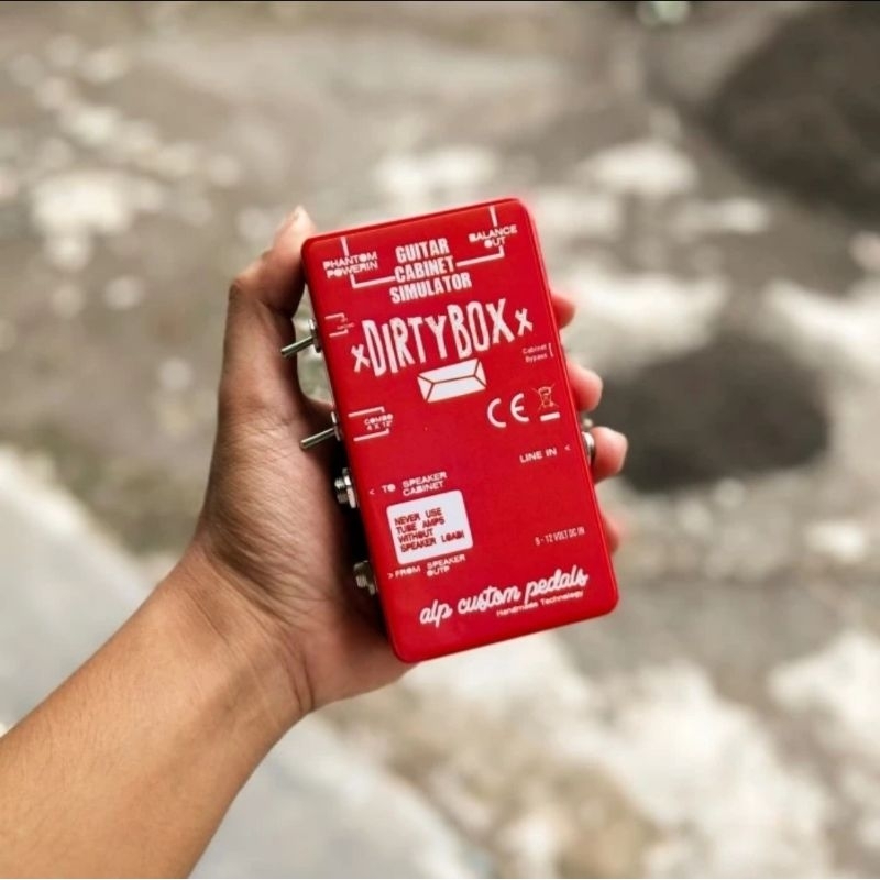 Dirty Box CABINET SIMULATOR