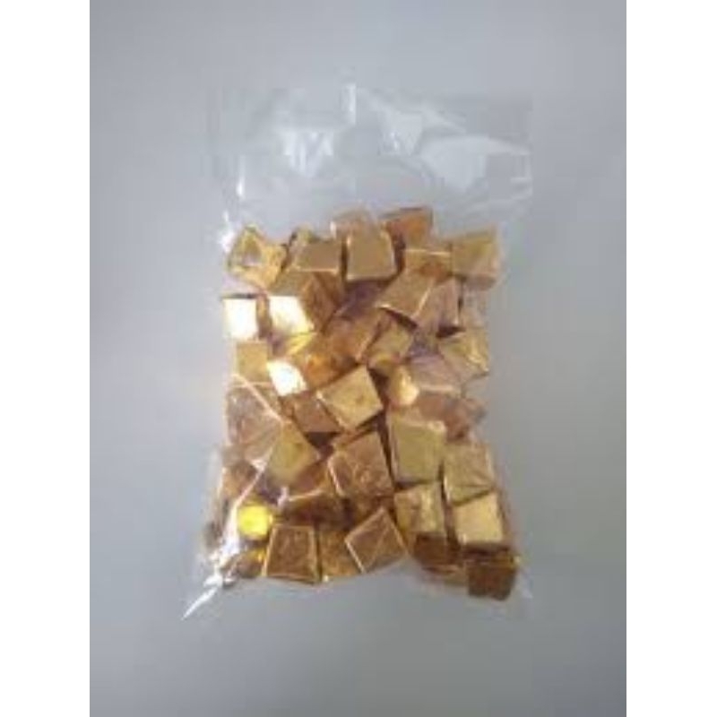 COKLAT PIRAMID BAHAN SILVERQUEEN MIX KEMASAN 500 GRAM