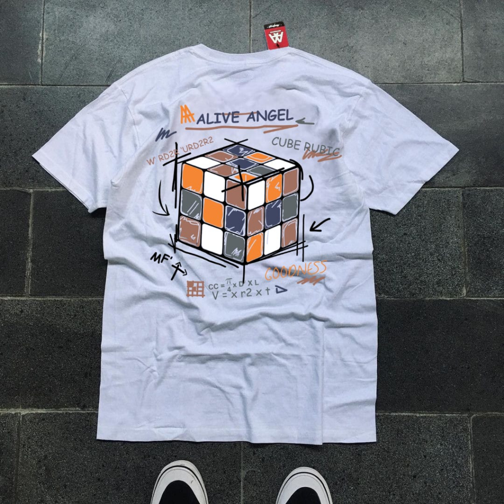 DISTRO / KAOS PUTIH LENGAN PENDEK / KAOS LUCU WANITA / BAJU T-SHIRT DISTRO UNISEX / STREETWEAR / KAO