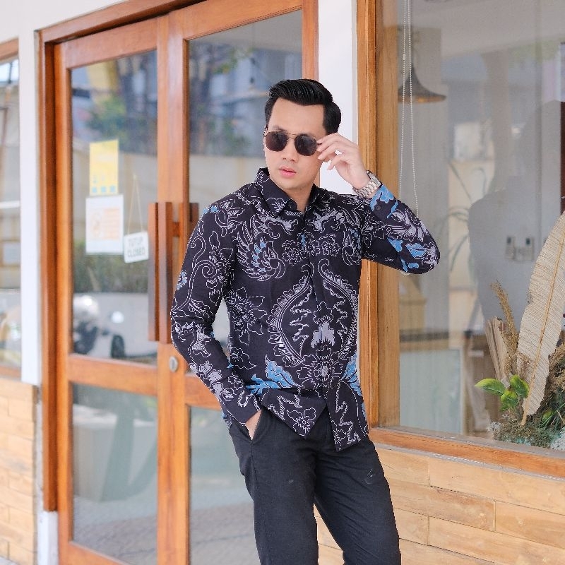 BATIK BOLO DEWO Motif Syahrukhan Kemeja Baju Batik Pria Lengan panjang Lapis furing Hem Atasan