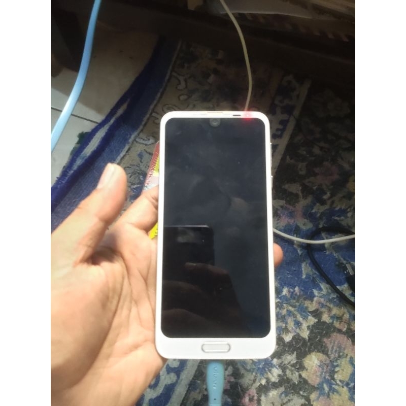 hp sharp Aquos shv42 minus nyala merah