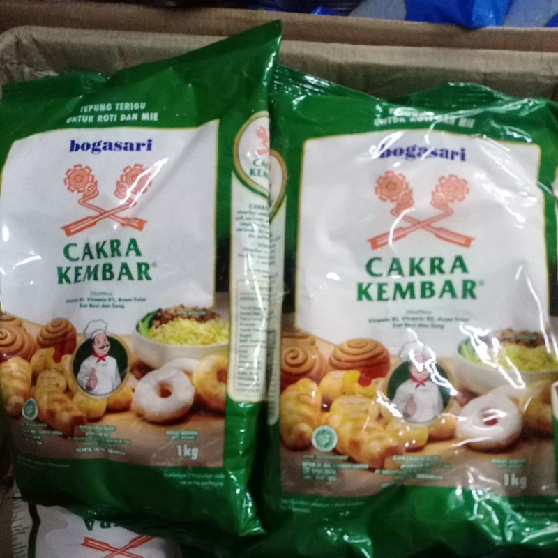 

Tepung terigu cakra kembar/cakra kembar