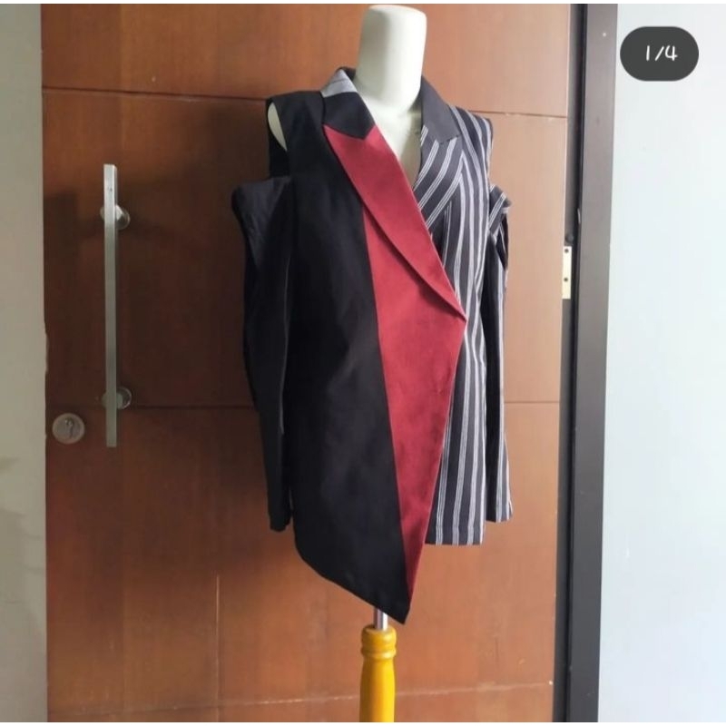 Blazer cantik Batik Lurik Merah , ada puring