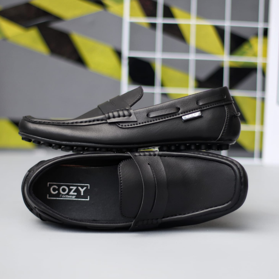 Sepatu Casual Slip-on Hitam Kulit PU Kerja Pria Crafts Verona