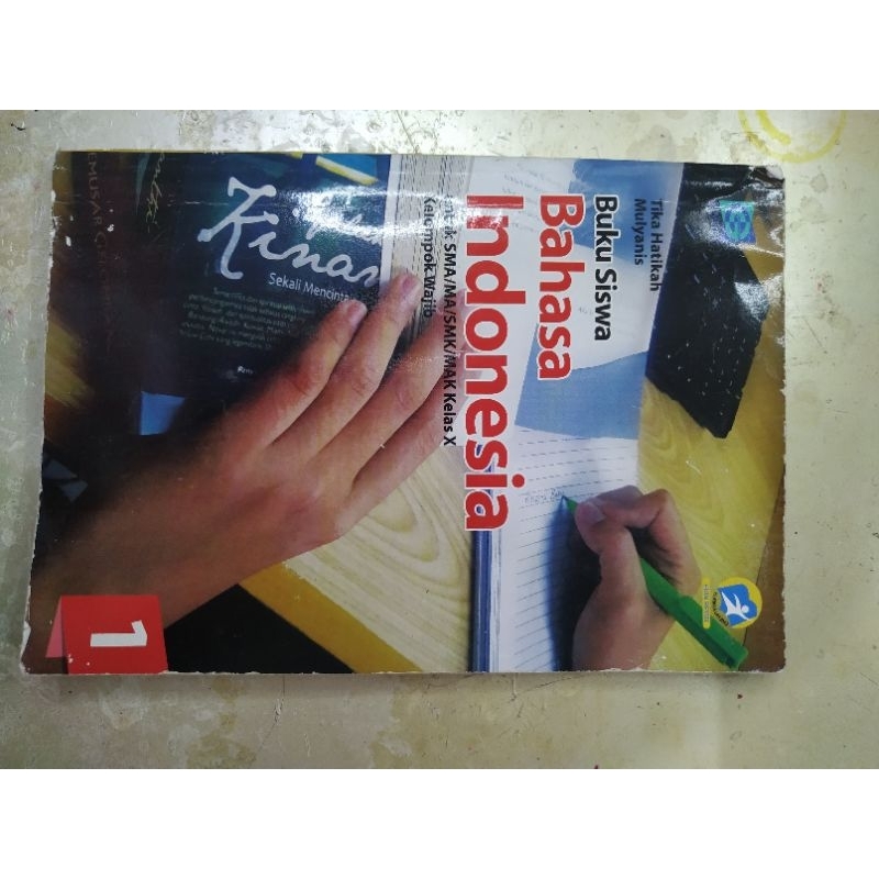 

Buku Bahasa Indonesia / Kelas X, 10, 1 SMA