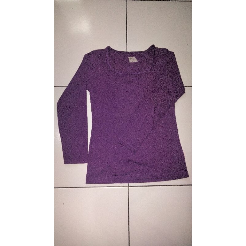 manset kaos lengan panjang  warna ungu ld 82 panjang 55.