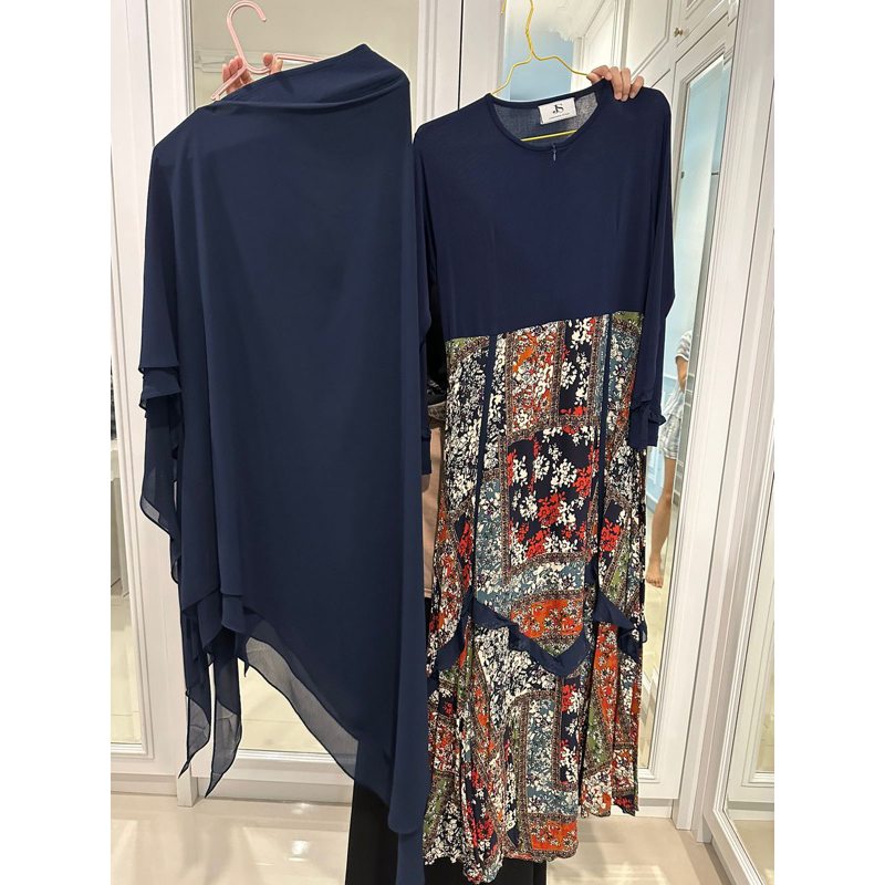 jawhara syari  by chytia mahendra//pl sekali pakai