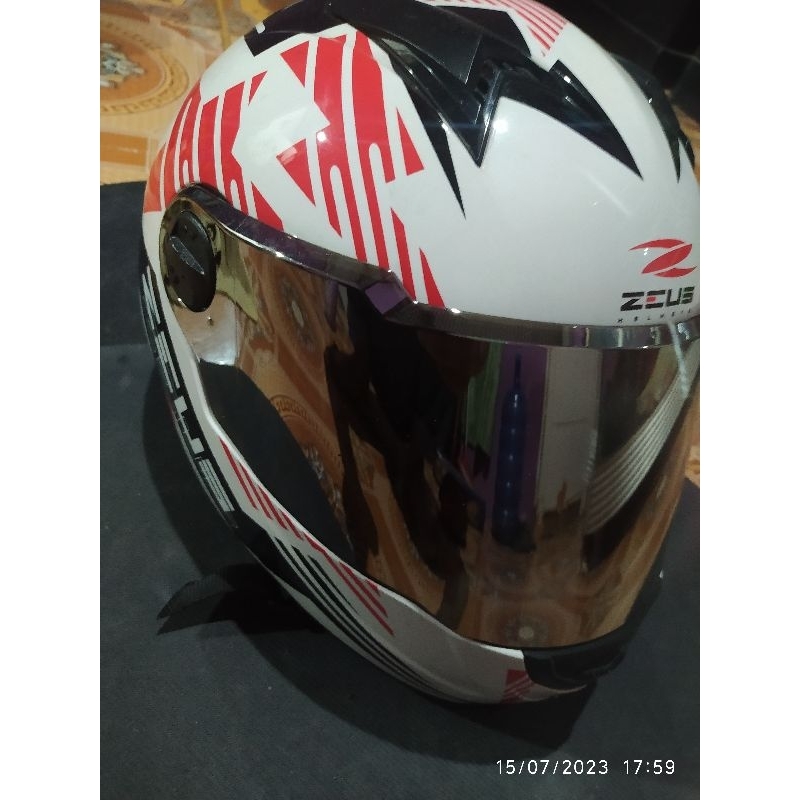 helm zeus z811 fullface