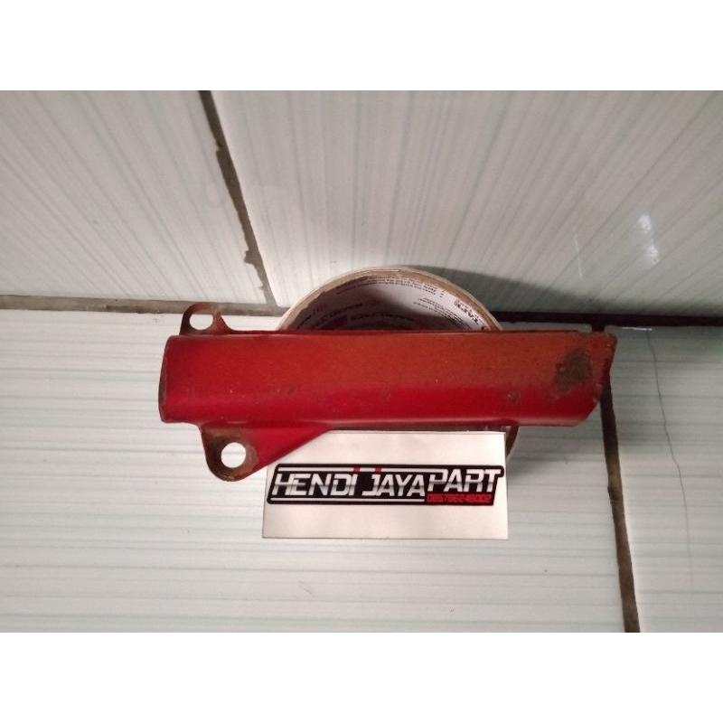 Cover Tutup Kabel Body Tutup Selang Oli Samping Yamaha V75 V80 Original Second