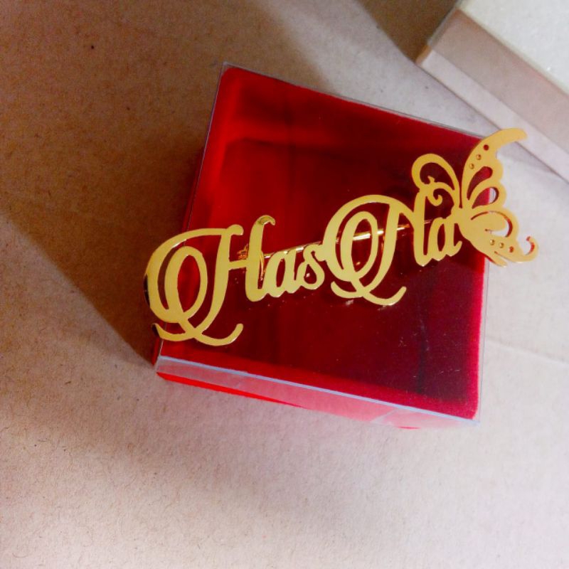 Bros nama titanium, pin nama sendiri anti karat. bros hijab