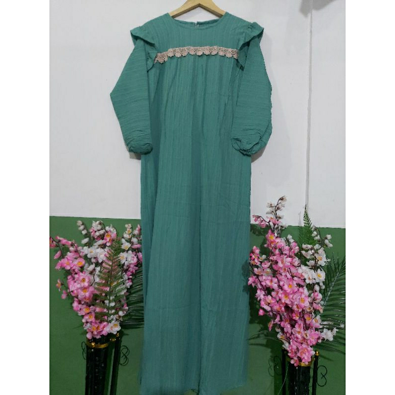 gamis serat kayu renda