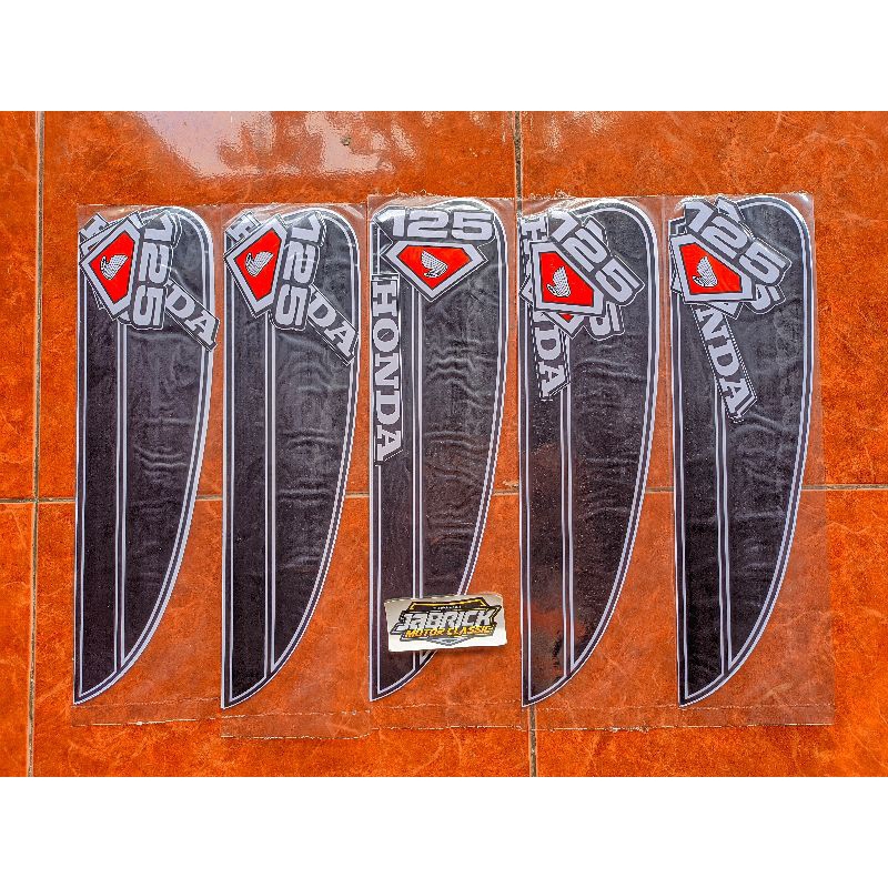 Striping CB125 Hitam Stiker CB125 Model Ori