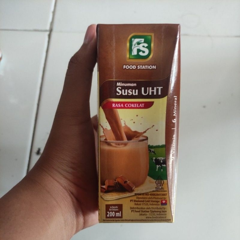 

Food Station - FS Susu Sapi UHT Coklat 200ml 3pcs