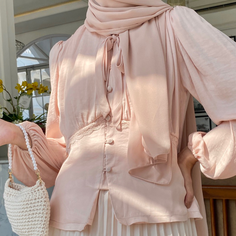 Qord _ Liliane Blouse | blouse | silkblouse | vintage | coquette