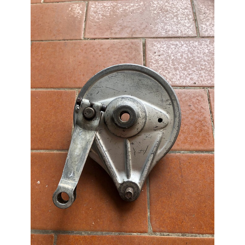 tutup tromol belakang honda win 100