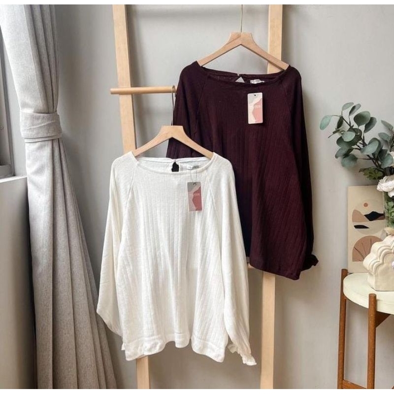 Blouse wanita casual - Baju atasan wanita polos - Blouse formal untuk wanita