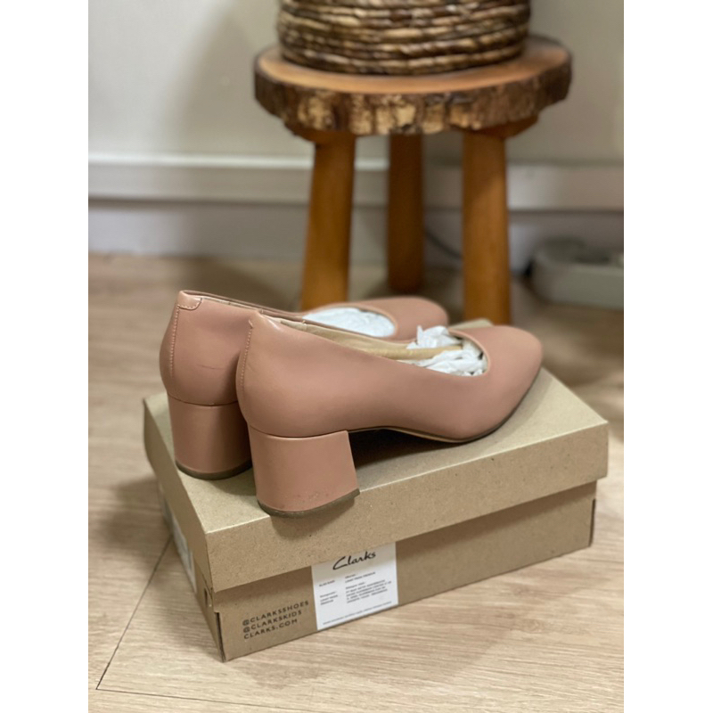 [PRELOVED] Clarks Pump Heels in Nude Pink
