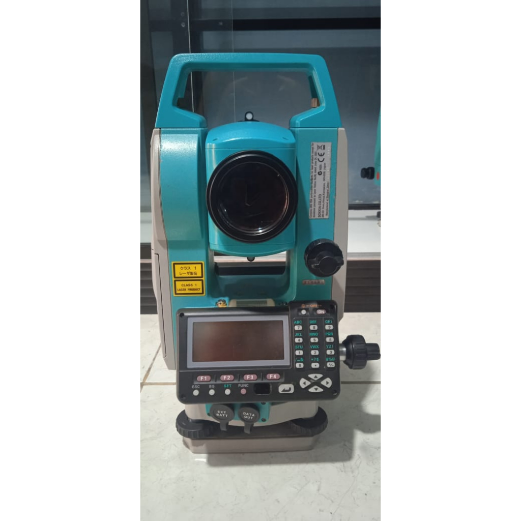 Total Station Sokkia SET 320K Bekas