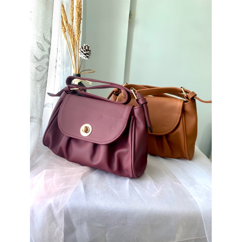 Grosir Tas Wanita - Cleora - Grosir Tas Pontianak - Pusat Tas Wanita - Tas Lokal - Tas Korea - Tas S