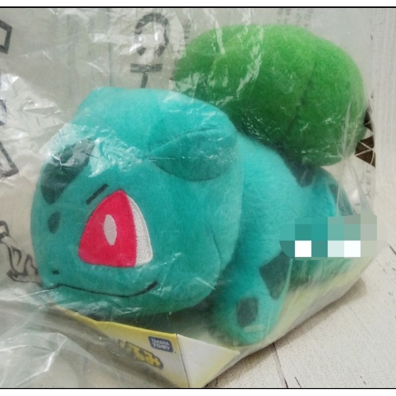 boneka pokemon bulbasaur original takara tomy Changi airport