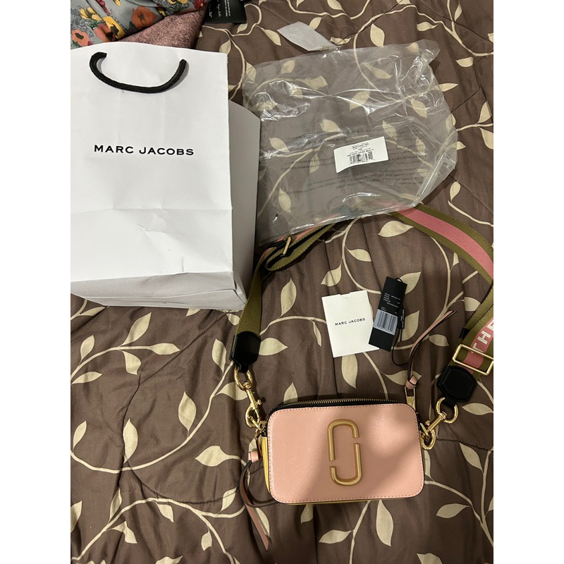preloved marc jacobs snapshot rose pink multicolor
