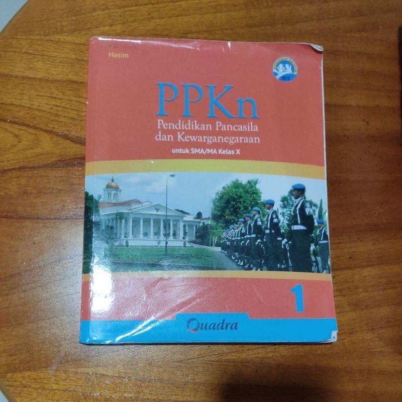 

Buku PPKN SMA/MA Kelas10