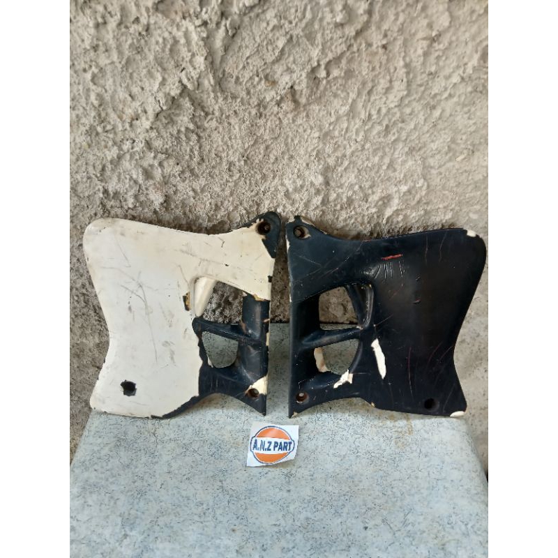 Cover tangki - Body depan Yamaha YZ250 YZ 250 Th 93