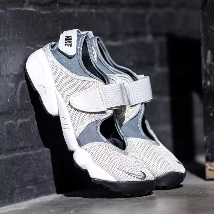 SEPATU SANDAL WANITA NIKE AIR RIFT ORIGINAL GREY WHITE TERMURAH