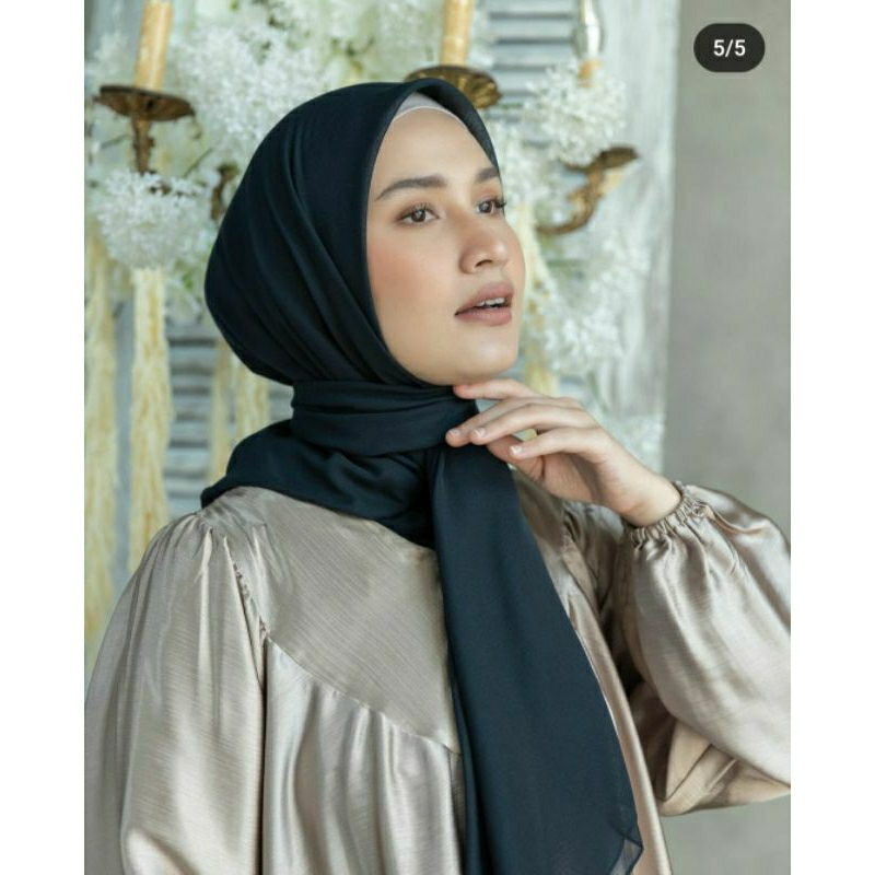 PARIS UWI by NHS.looks x Dwihanda