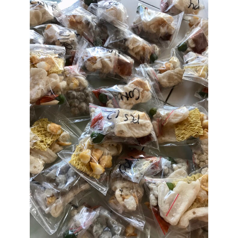 

Baso aci Homemade isi ayam suir,ayam mercon, T rangu Dll