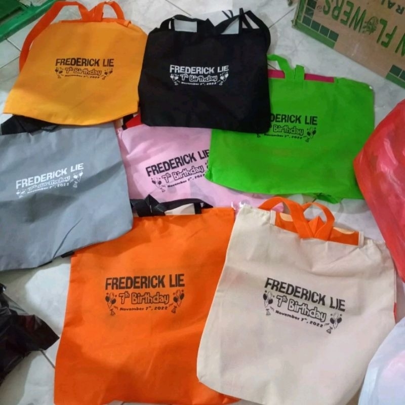 

Biaya tambahan sablon tas Spunbond (minimal 50 tas)