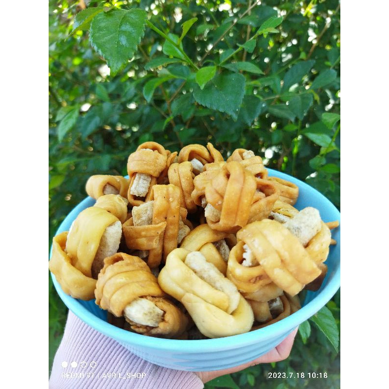 

Rempelo rambak 250gr/camilan rempelo rambak khas bantul