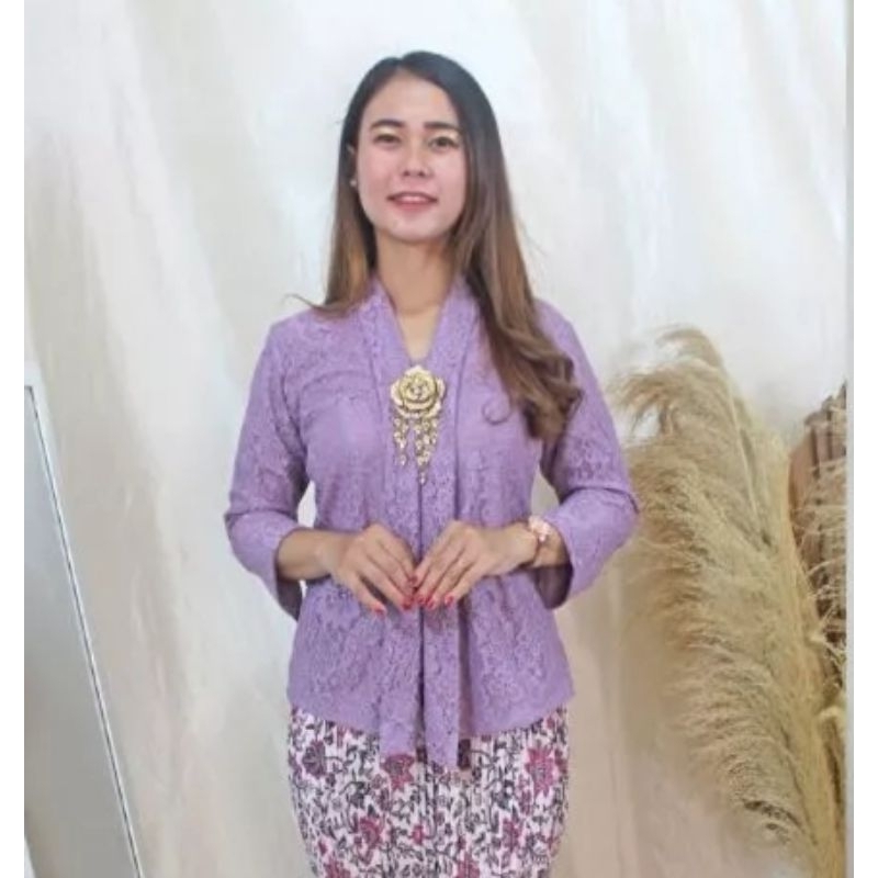 Zeaa • ATASAN KEBAYA KARTINI FLOY BROKAT KUTU BARU MODERN MOTIF TERBARU / KEBAYA MODERN WISUDA / KEB