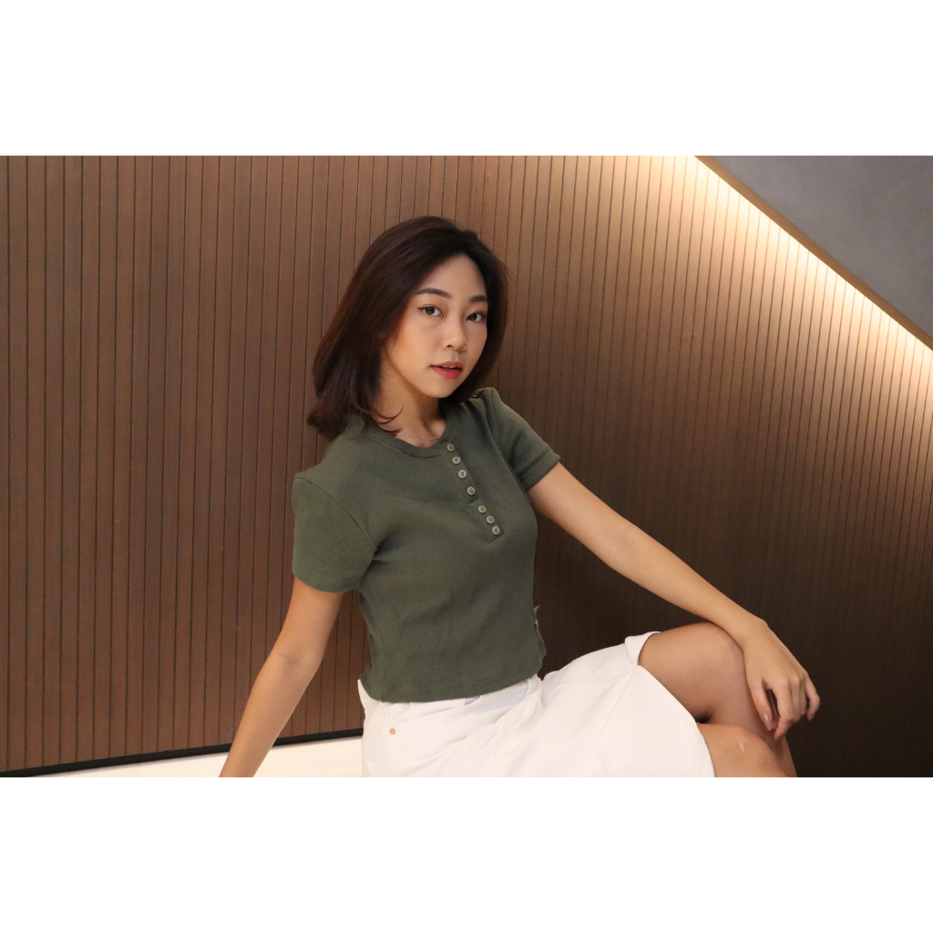 Atasan Kaos Rib Croptop Hijau Forest Missty Freeteen (Orchid 118)