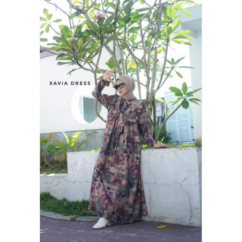 Xavia Dress