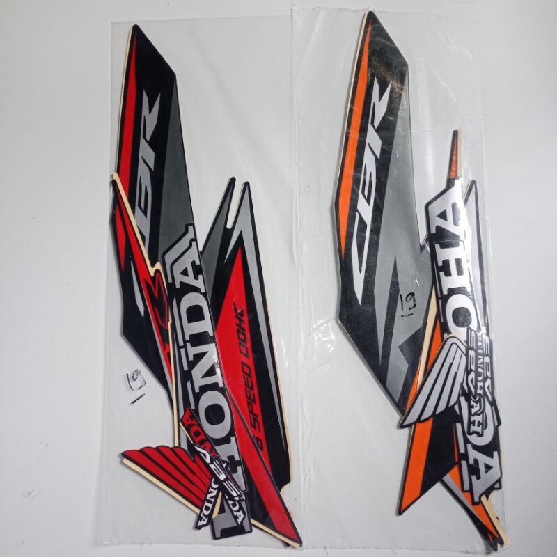 striping honda cbr150r 2019 cbr 150 R stiker les bodi motor