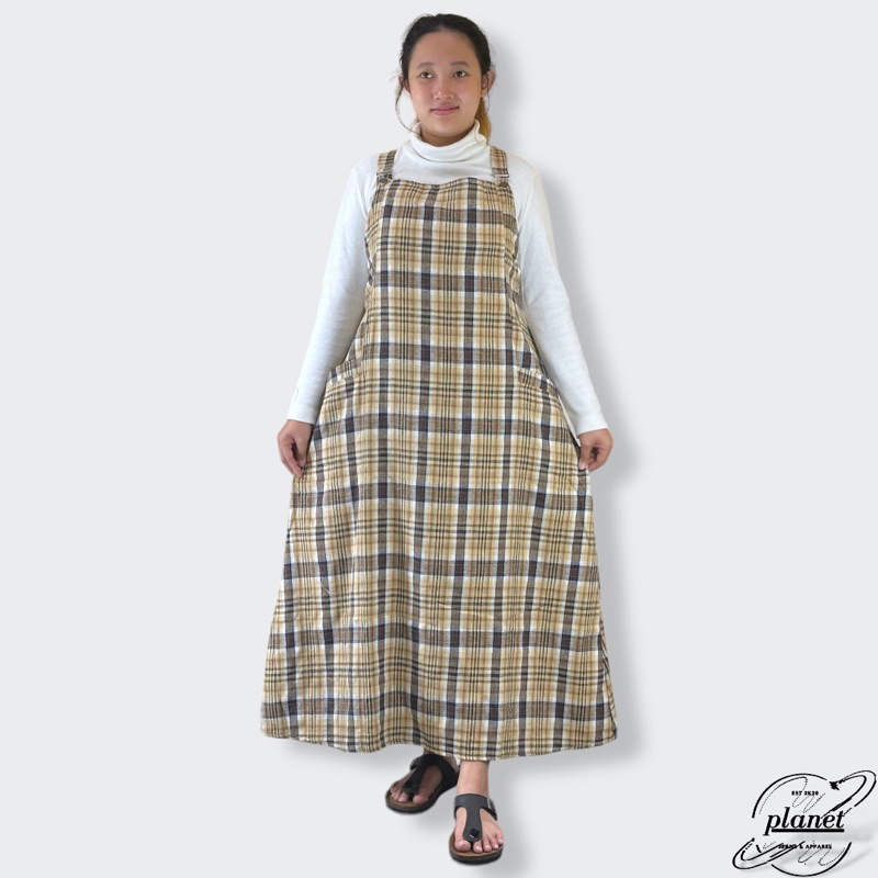 OVERALL DRESS MOTIF KOTAK FLANEL WANITA KEKINIAN OUTER KOREAN STYLE CANTIK OOTD HIJAB MUSLIM WEAR