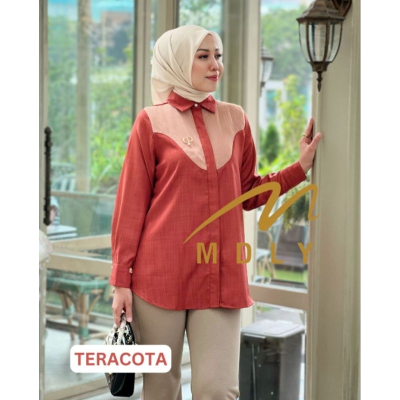 New collection ✨  Geka Top by MDLY