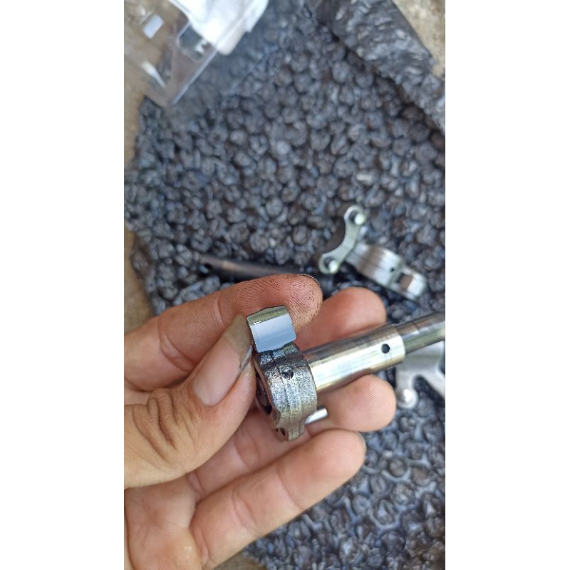 Pelatuk Klep VVA R15 v3 copotan. bisa juga buat mt15, xsr, vixionR