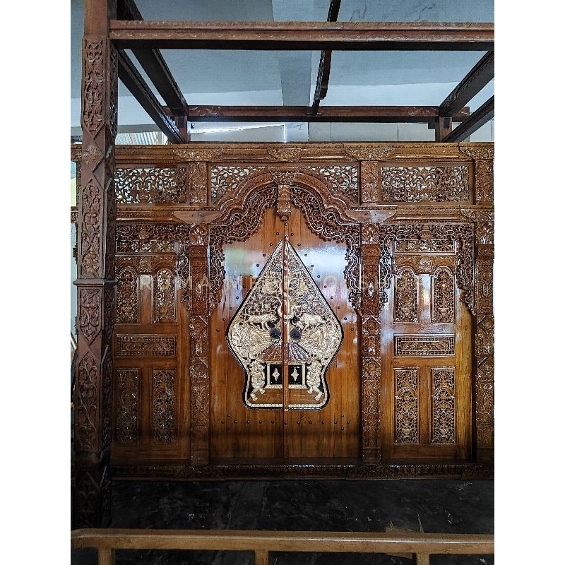 Kusen Pintu Gebyok Dimensi Wayang Jawa Klasik Jati 3,5 M
